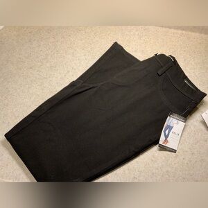 Bandolino Black Bella Leggings